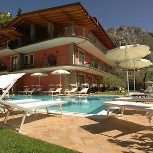 Elite 3*, Limone sul Garda Italy