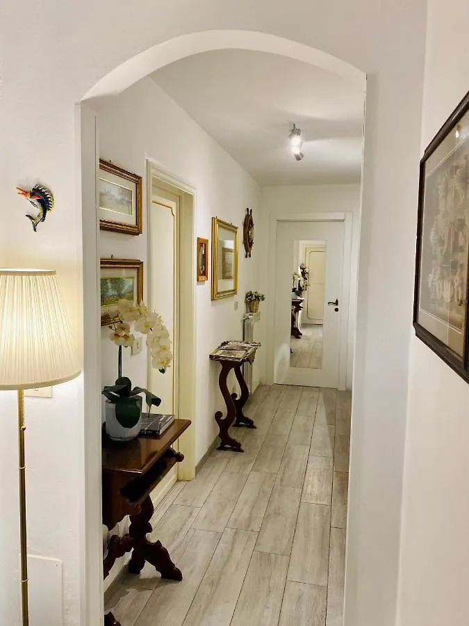 Casa Luba Hotel Lucca Vendégház
