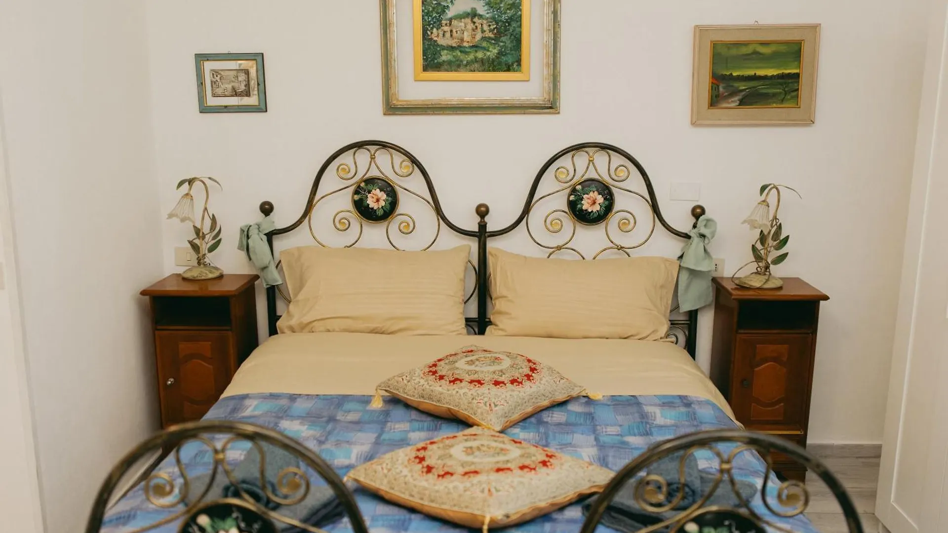 Vendégház Casa Luba Hotel Lucca